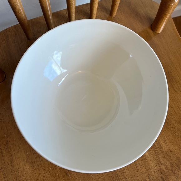 Mikasa Swirl White‎ Elegant Serving Bowl Vegetable Pasta - Picture 15 of 15